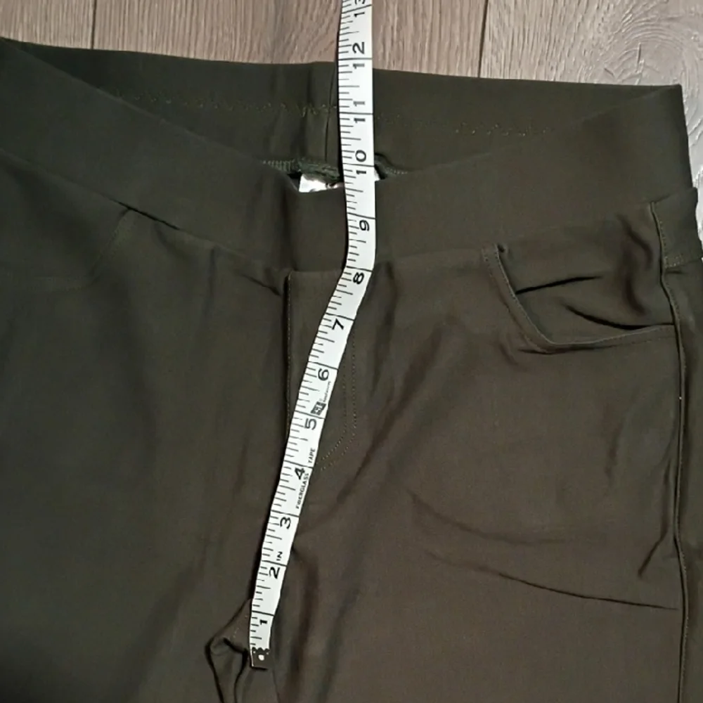 Women's Olive Green Dress Leggings Size S - Picture 4 of 9